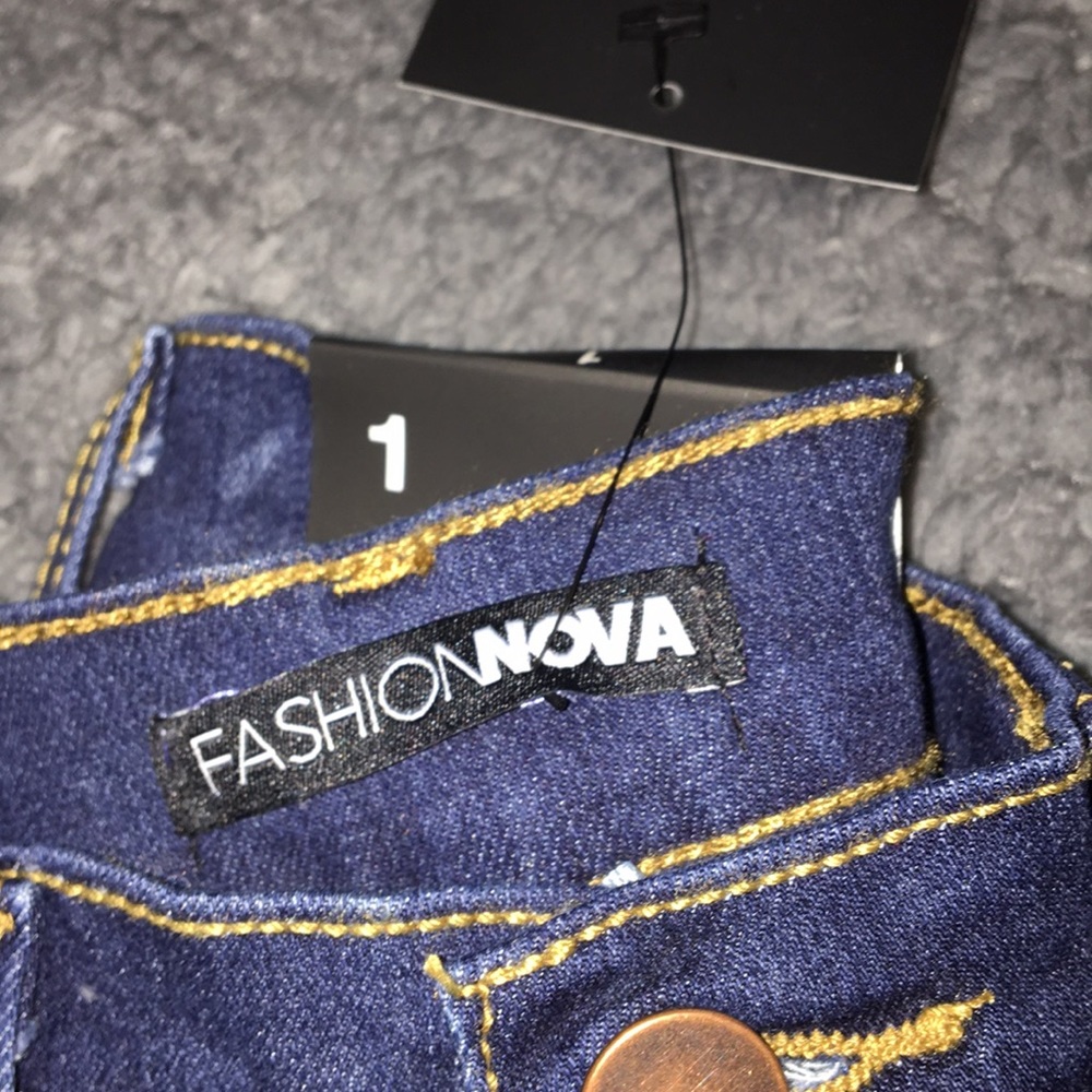 Fashion Nova Pants - Picture 2 of 3